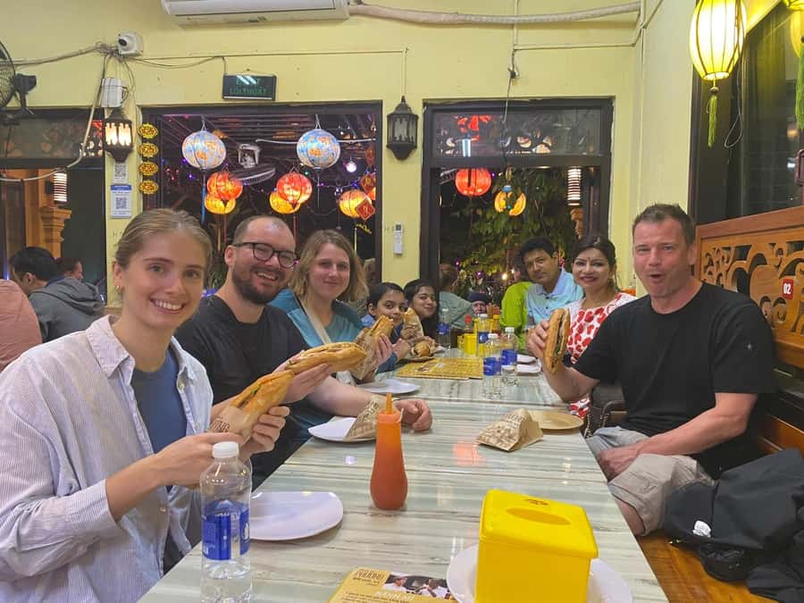Hoi An food tour - How Much Food Do You Really Get?