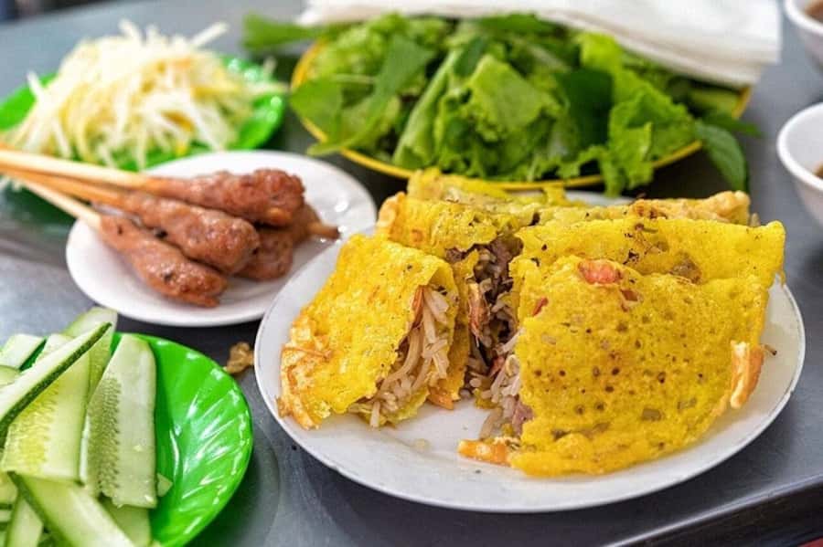 Hoi An food tour - Starting at 6:00 p.m. in the Ancient Town