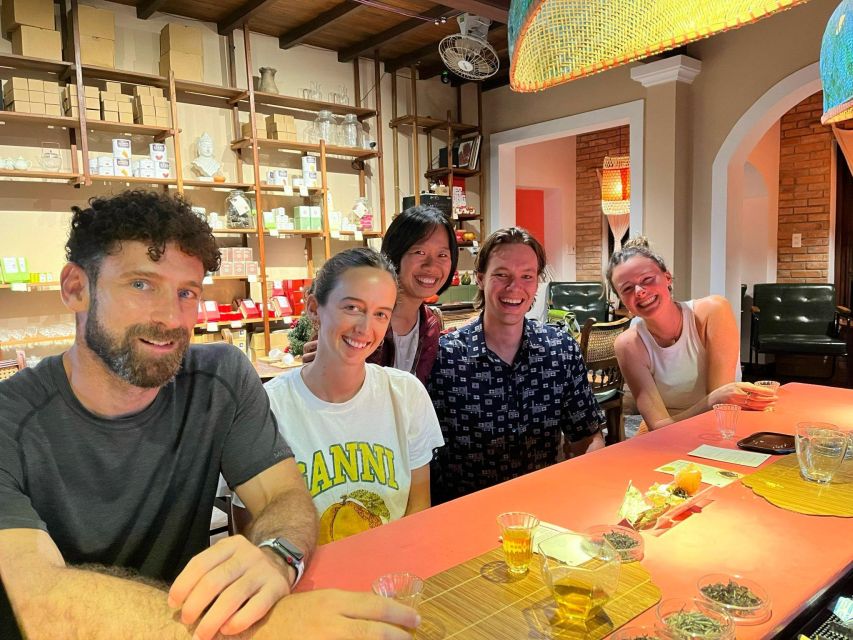 Hoi An Vegan Food Tour - Start at the post office, then follow the food