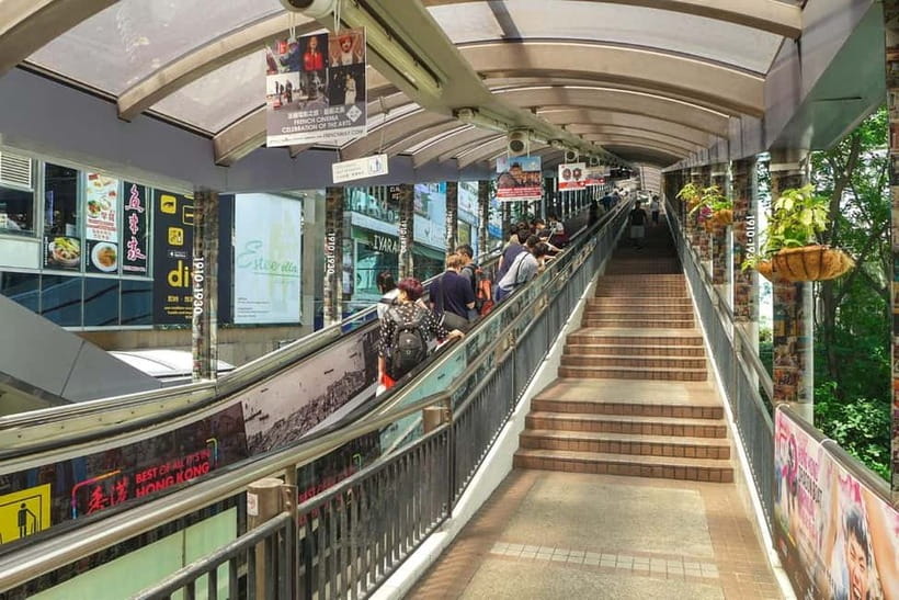 Hong Kong Day Tour: Priority Peak Tram, City Walk & Dim Sum - Priority boarding makes the Peak Tram worthwhile