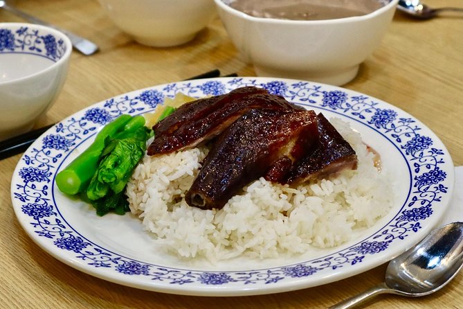 Hong Kong's Tin Hau Hidden Eats Food Tour with 7+ Local Tastings - The guides are a major part of the value