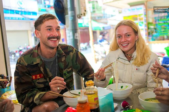 [HOT] Hanoi Old Quarter Walking Street Food - Small Group Tour - Sticky rice with ice cream and Hanoi egg coffee