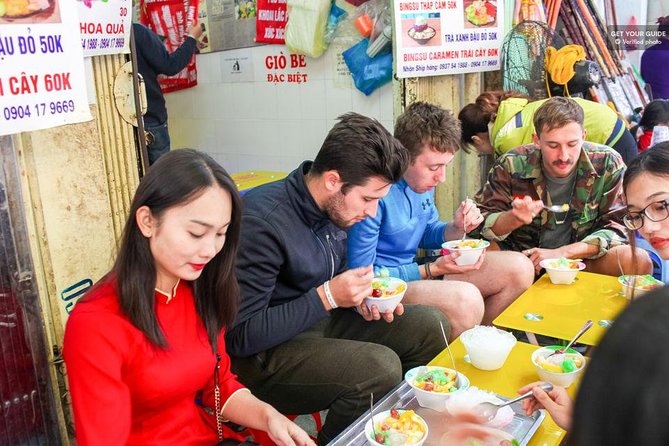 [HOT] Hanoi Old Quarter Walking Street Food - Small Group Tour - Adding Train Street to the evening