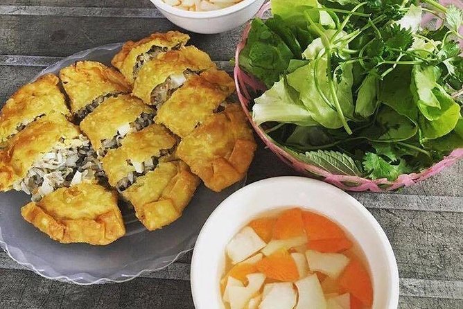 [HOT] Hanoi Old Quarter Walking Street Food - Small Group Tour - Pho cuon, banh mi, and the pleasure of small stops