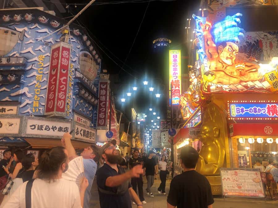 Hungry Osaka Street Food Tour: 15 Dishes & 3 Drinks - What the group atmosphere is like