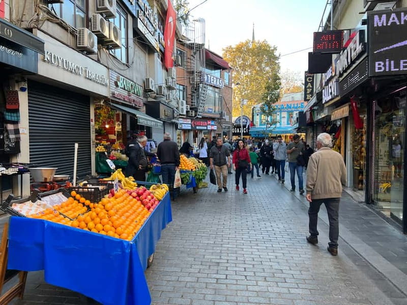 Istanbul: Guided Food Tour with Ferry Ride and Tastings - Moda, street food, and the fish market