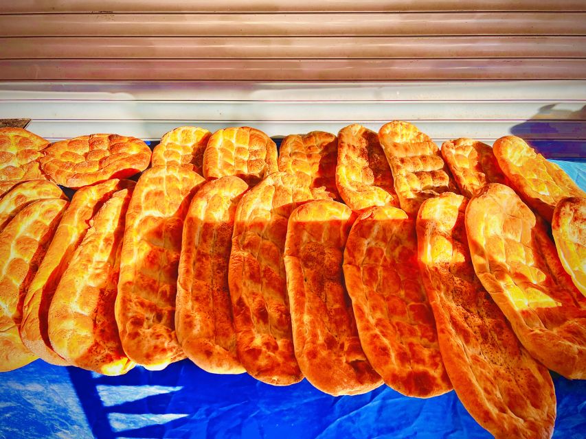 Istanbul: Guided Food Tour with Ferry Ride and Tastings - Künefe, pistachios, and the final sweet stop