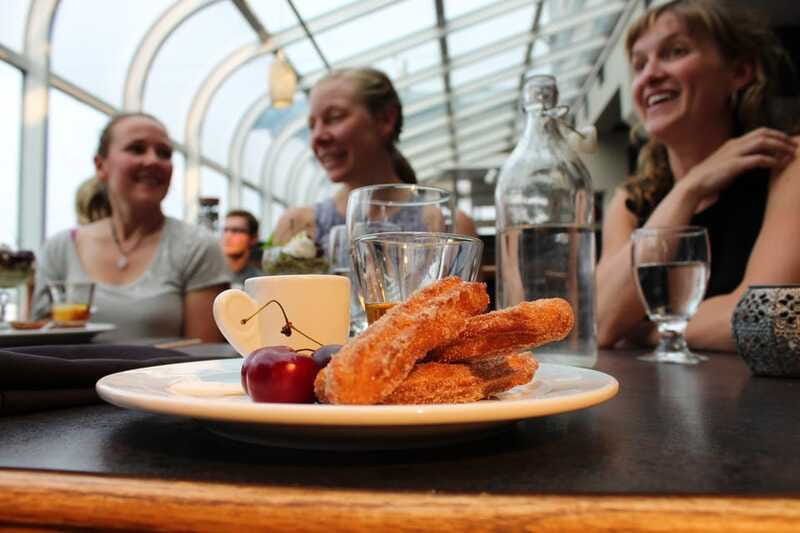 Jasper: Downtown Foodie Tour - Who should book this experience