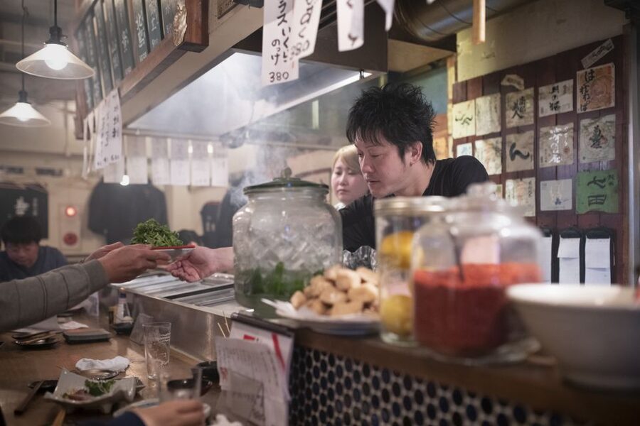 Kanazawa: Private Food Tasting Walking Tour - Starting at Kanazawa Station and finding your food bearings