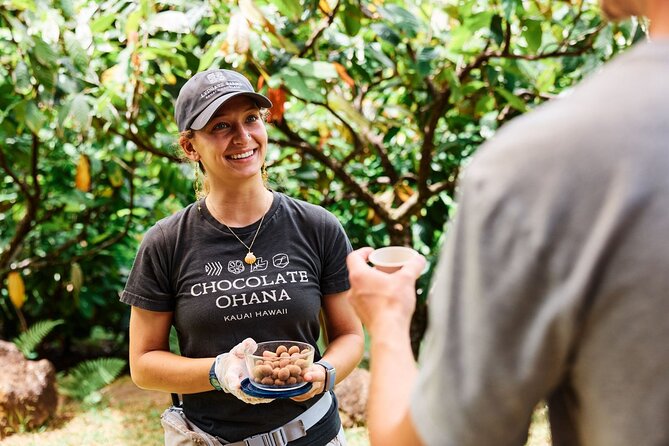 Kauai Chocolate Farm Tasting Tour - The chocolate tasting, from macadamia nuts to dark estate chocolate
