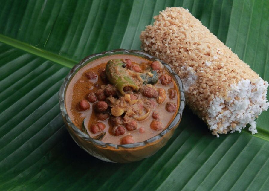 Kochi: Local Street Food Guided Walking Tour with Tastings - The first bites: restaurant food and local staples