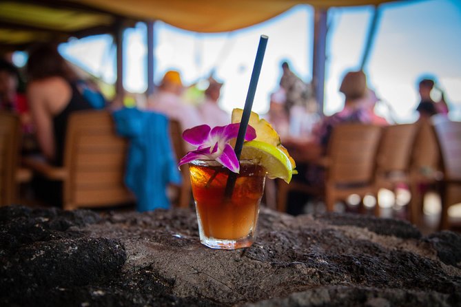 Kona Walking Food Tour - Why the seated tastings matter