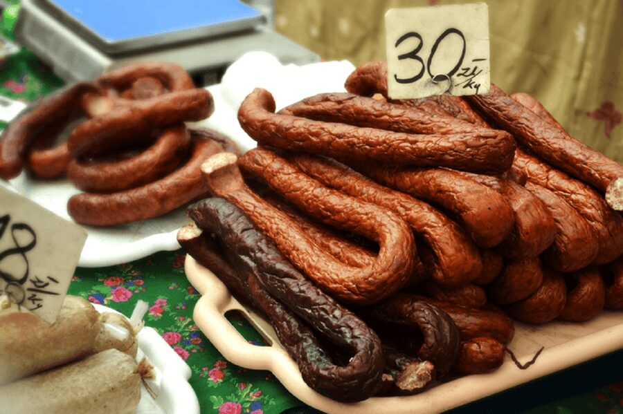 Krakow: Street Food Walking Tour - Oscypek, bundz, and highlander flavors