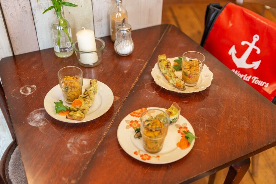 Kreuzberg: Culinary Food Tour - Practical planning for the three-hour walk