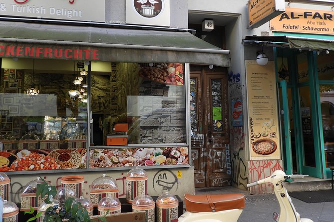 Kreuzberg kulinarisch – Die Food Tour - Meeting at Reichenberger Straße and Kottbusser Tor