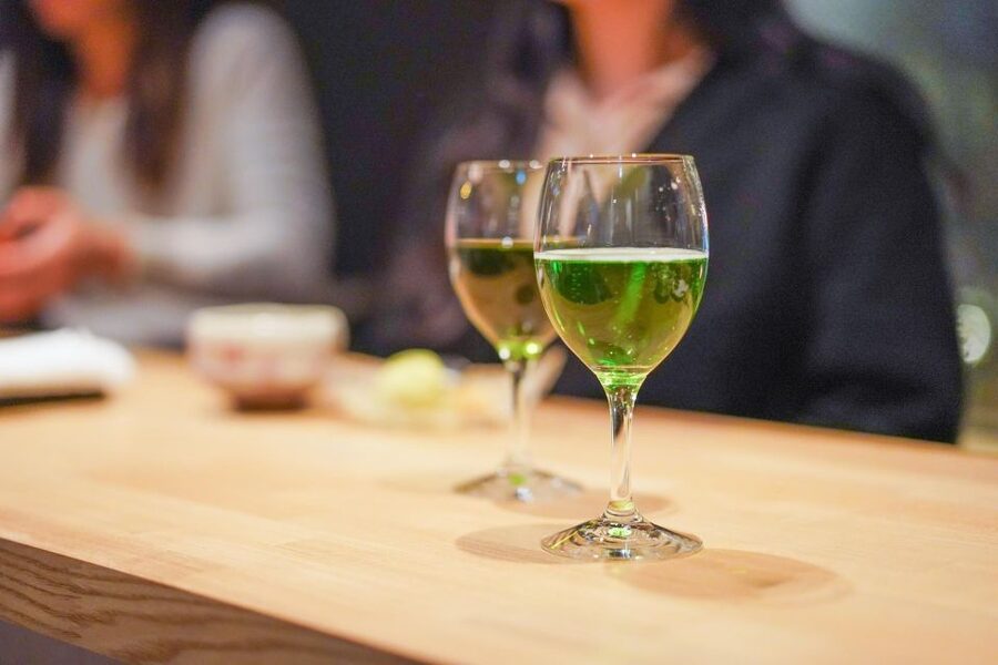 Kyoto: Foodie Night Tour in Gion with 9 dishes + 6 Sake - Starting at Gion Shijo Station