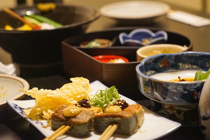 Kyoto Night Foodie Tour in Gion (9+ dishes + 6 Sake tastings) - Starting near Gion Shirakawa