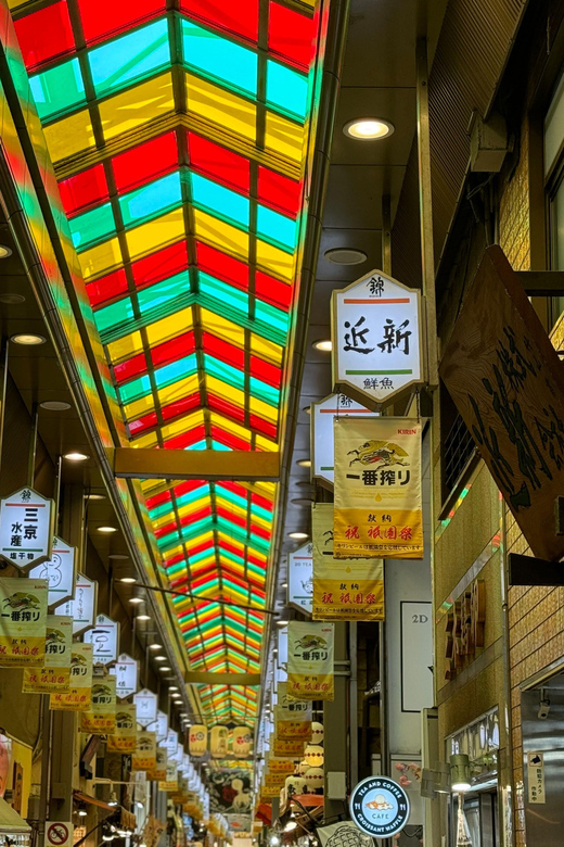 Kyoto: Nishiki Market Tour with a Local Foodie & Tastings - What the guides add to the experience