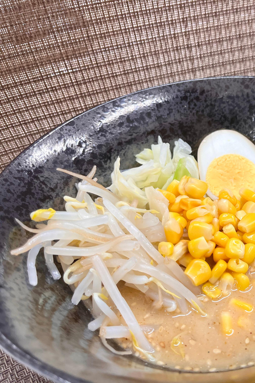 Kyoto: Ramen, Gyoza, and Onigiri Cooking Class - What happens during the 90-minute Kyoto class