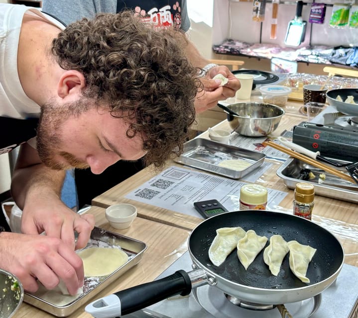 Kyoto: Ramen, Gyoza, and Onigiri Cooking Class - The food, portion size, and final meal