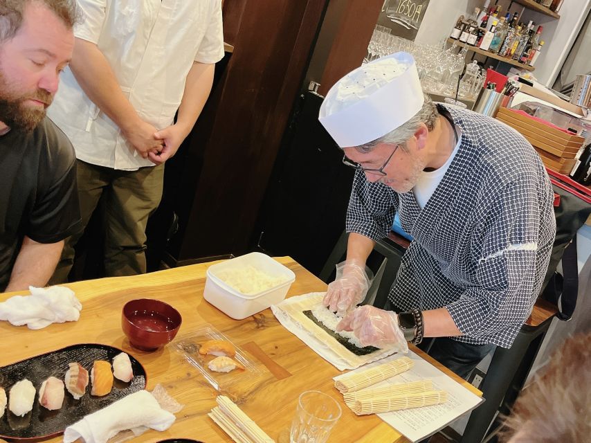 Kyoto: Sushi Making Class with Sushi Chef - Plating Your Lunch