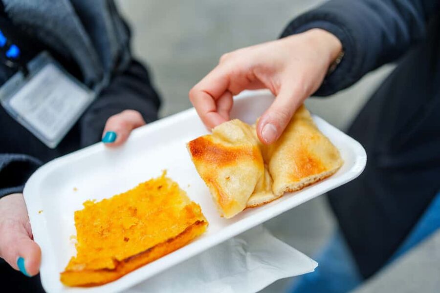 La Spezia: Taste Cinque Terre on a Full Meal Food Tour - The final 15 minutes: dessert or ice cream
