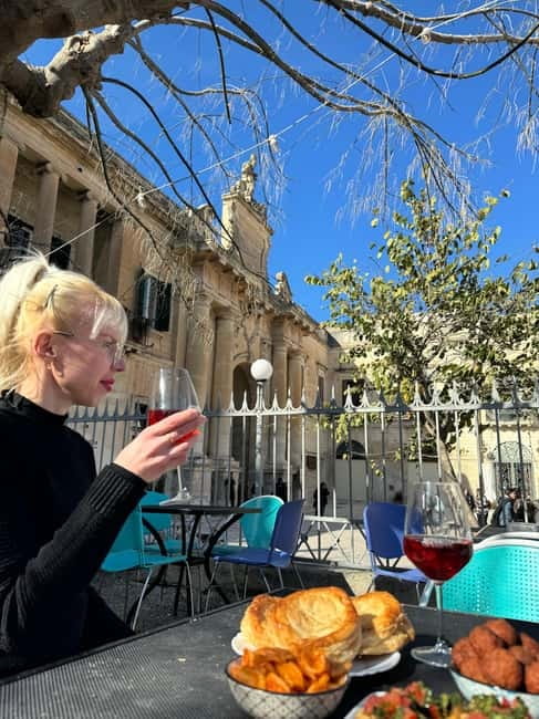 Lecce: Guided Street Food Walking Tour with Food and Wine - Winding lanes to Porta San Biagio