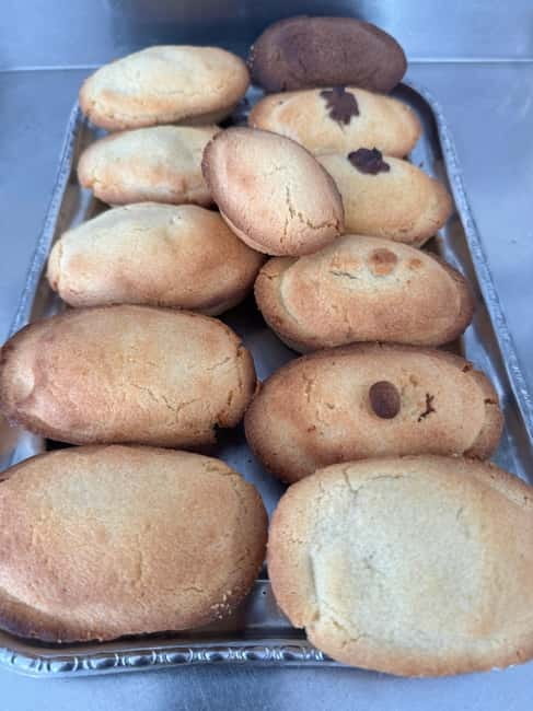 Lecce: Guided Street Food Walking Tour with Food and Wine - Finishing at a historic bar with Apulian wine and frisa