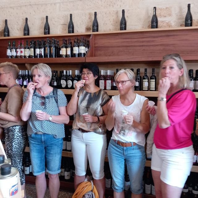 Lecce: Guided Tour & Street Food Tasting by Rickshaw - Local café tasting: a light first bite