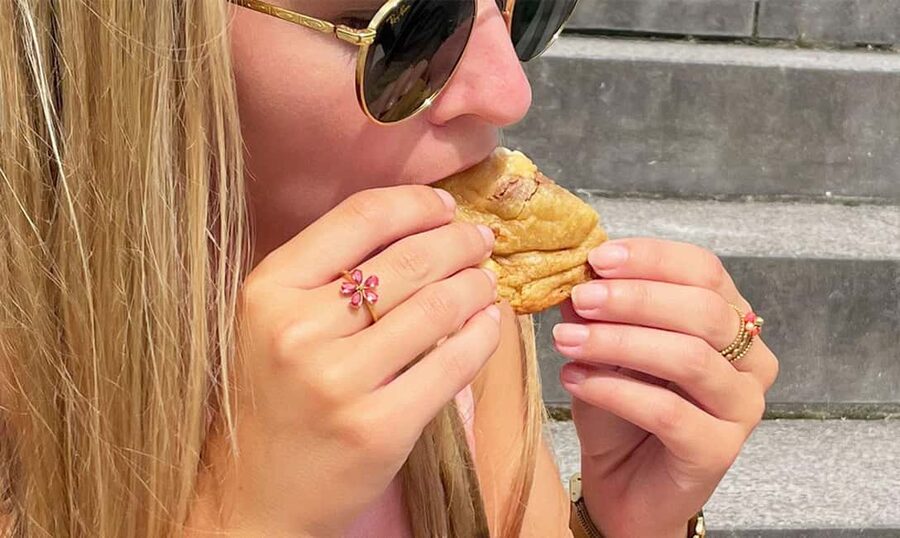 Lille: A Food Tour To Discover Sweet Specialties Of The City - Notre-Dame de la Treille adds a visual pause