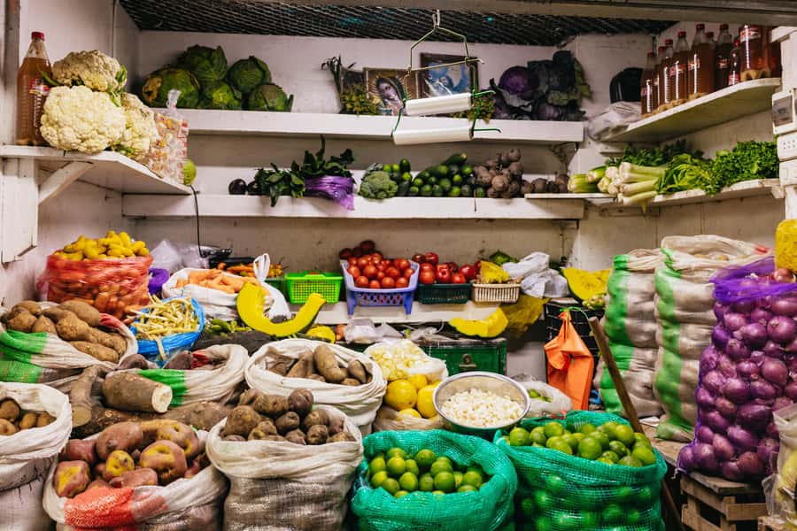 Lima: Historic Center Street Food, Market, and Eateries Tour - San Francisco, the Cathedral, and the final walk