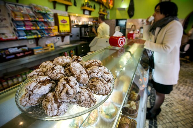 Lisbon Awakens: A Culinary Crossroads, Reborn. - Basilica da Estrela and the history inside ordinary flavors