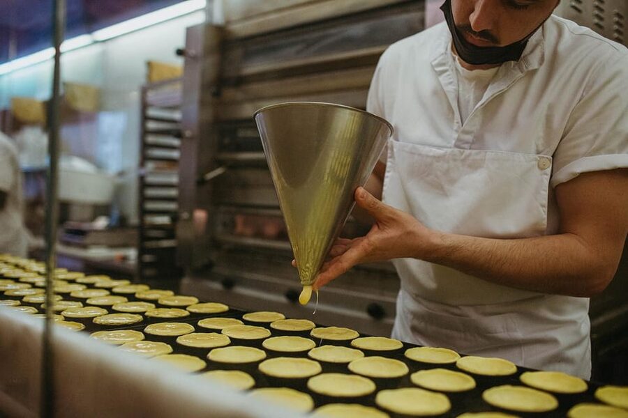 Lisbon: Evening Food & Wine Tour in Bairro Alto - Food restrictions and alcohol concerns