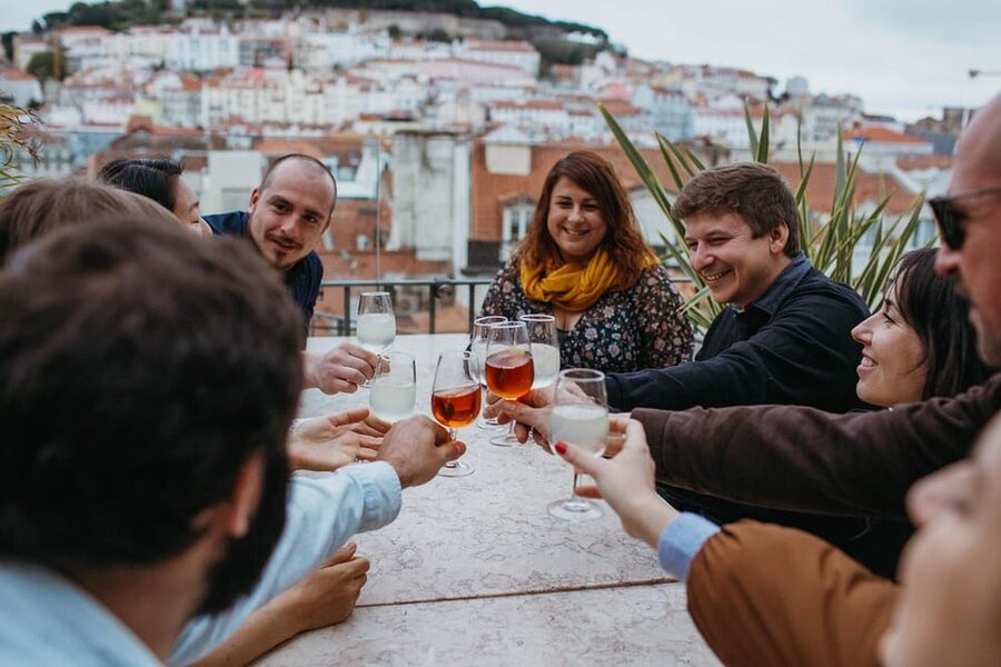 Lisbon: Evening Food & Wine Tour in Bairro Alto - Why this evening works well in Lisbon