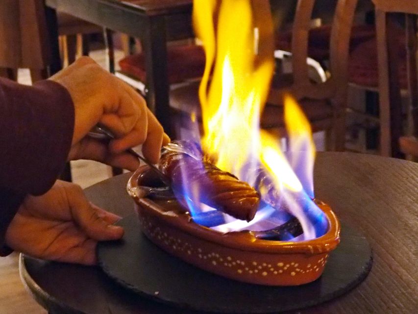 Lisbon: Evening Local Food Crawl with Drink Pairings - Who should book this Lisbon food walk?