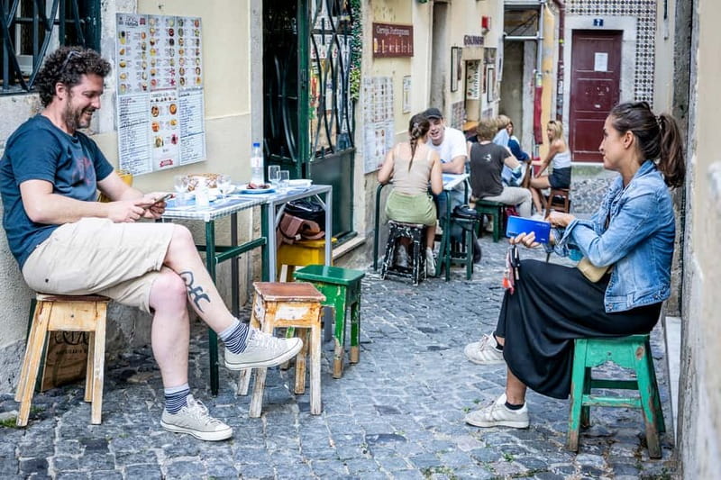 Lisbon: Food Tasting Tour by Tuk Tuk with 2 Stops - The guides are a major part of the value