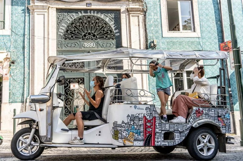 Lisbon: Food Tasting Tour by Tuk Tuk with 2 Stops - Starting in Baixa with a quick city orientation