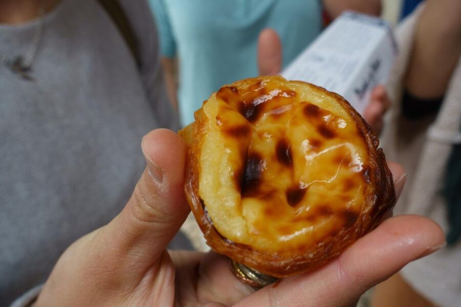 Lisbon: Guided Food and Wine Tasting Tour - Starting at Restauradores Square