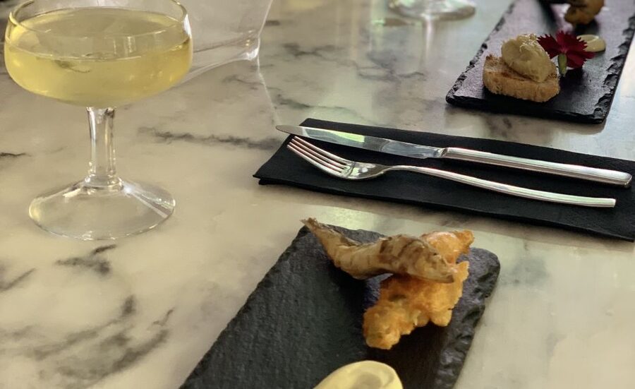 Lisbon: Guided Food and Wine Tasting Tour - Cantinho do Aziz and the turn toward Mouraria