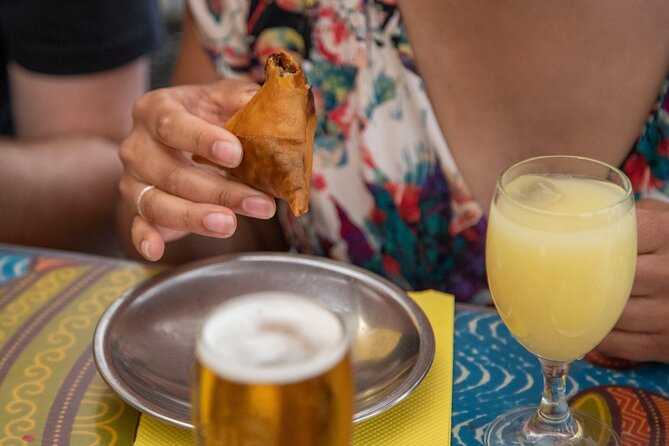 Lisbon Roots - Small group Food & Culture Walking Tour w/tastings - Local guides make the difference