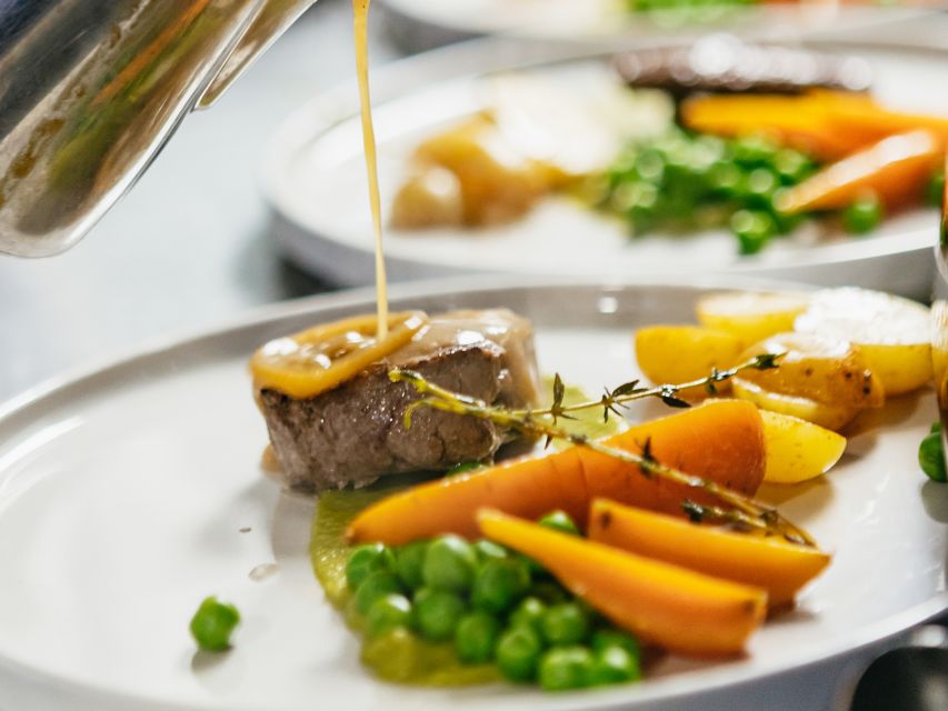 London: 6-Course Gourmet Dinner on a Luxury Coach - The six-course menu, from soup to chocolate