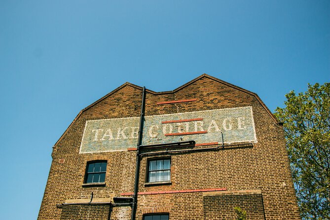 London Borough Market & London Bridge Food Tour - A 12th-century palace and Southwark Cathedral