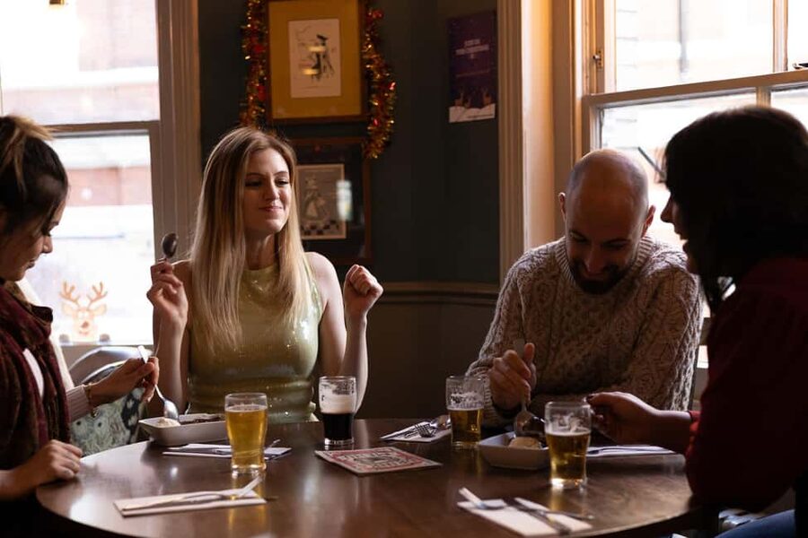London's Best Bites: Soho & Chinatown Food Walking Tour - The guides are a major part of the experience