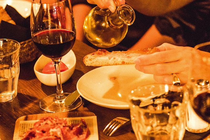 Lunchtime Tapas Tour in the Eixample with The Barcelona Taste - The guide can make or break the experience