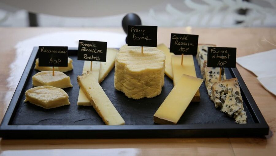 Lyon: Food Walking Tour with a Local Guide - The guides are the heart of the experience