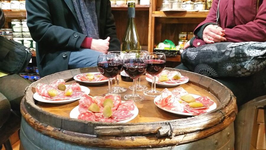Lyon: Food Walking Tour with a Local Guide - Who should book this Lyon food walk?