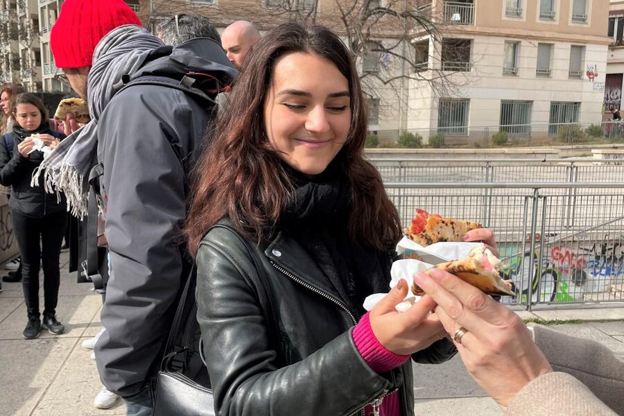 Lyon: Guided Food Tour with Tastings - Walking Pace, Weather, and Practical Comfort