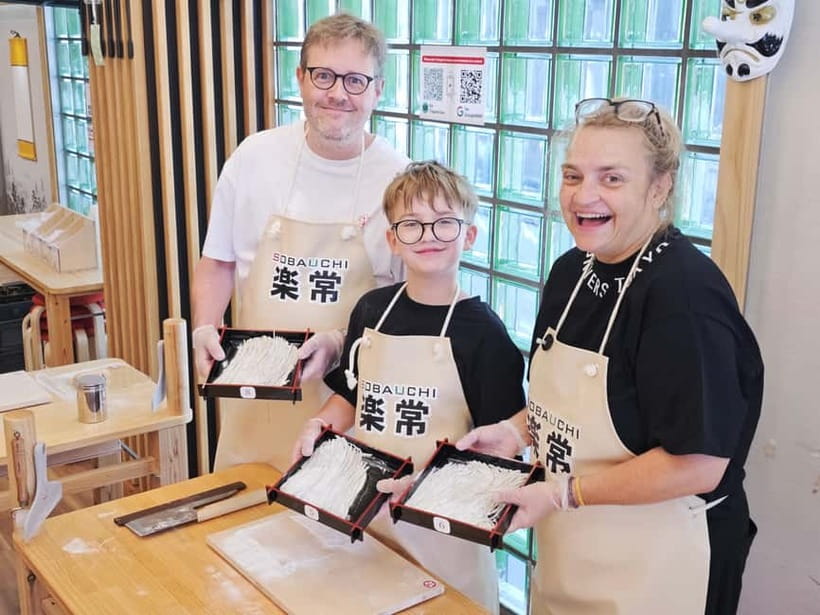 Made from flour in 30min! Ramen-noodle Making Experience! - Your noodles become a proper bowl of ramen