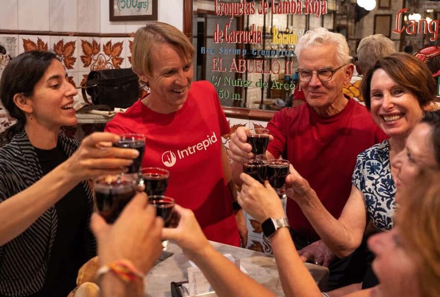 Madrid: Evening Tapas Tour with 5 Delicious Stops & Drinks - Mercado de San Miguel: A First Taste of Madrid