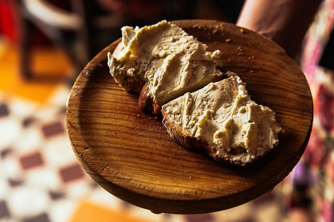 Madrid Private Food Walking Tour with 6 or 10 Tastings - Six tastings or 10: choose with care